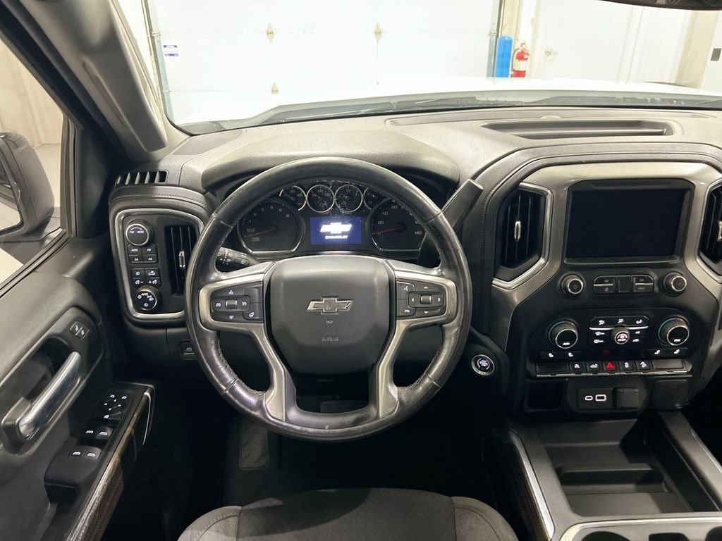 Used 2021 Chevrolet Silverado 1500 LT Trail Boss AWD/4WD image 11