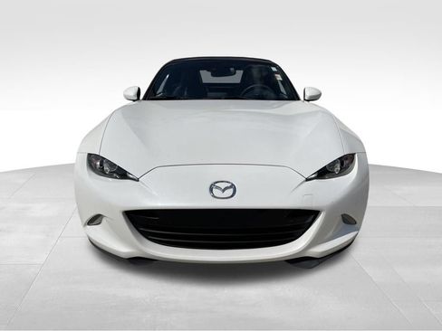 Used 2022 MAZDA MX-5 Miata Grand Touring RWD image 2