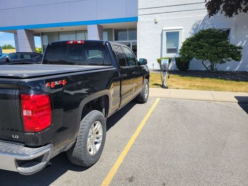 Used 2019 Chevrolet Silverado 1500 LT w/ All Star Edition AWD/4WD image 4