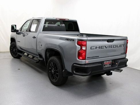 Used 2025 Chevrolet Silverado 2500 Custom w/ Custom Convenience Package image 10