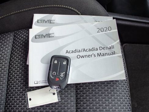 Used 2020 GMC Acadia SLE w/ Driver Convenience Package image 39
