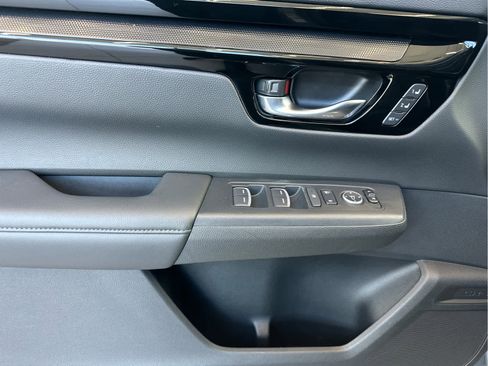 Used 2023 Honda CR-V EX-L image 13