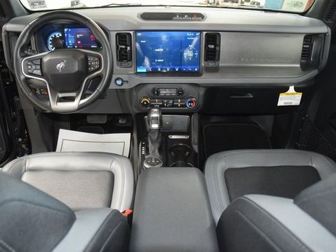 Used 2024 Ford Bronco Big Bend image 22