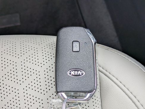 Certified 2021 Kia Sorento SX FWD image 31
