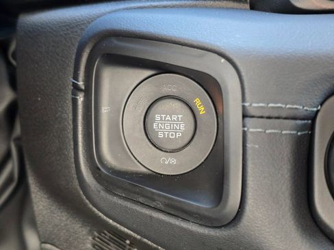 Used 2024 Jeep Wrangler Unlimited Sahara w/ Safety Group AWD/4WD image 34