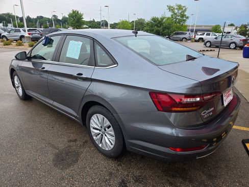 Used 2019 Volkswagen Jetta S FWD image 5
