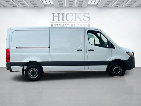 Certified 2023 Mercedes-Benz Sprinter 2500 image 4