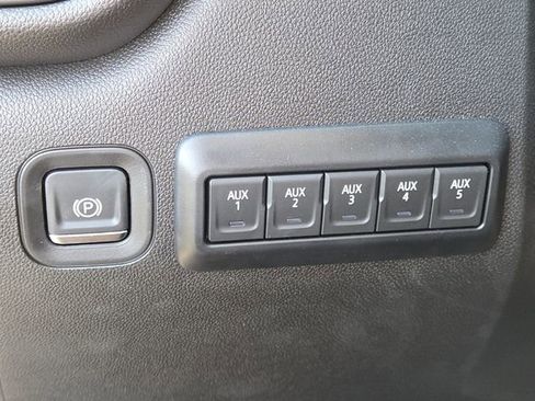 New 2025 GMC Sierra 3500 Pro w/ Convenience Package image 11