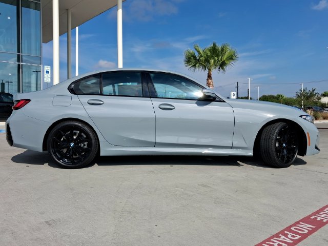 New 2026 BMW 330i Sedan w/ M Sport Package RWD image 8