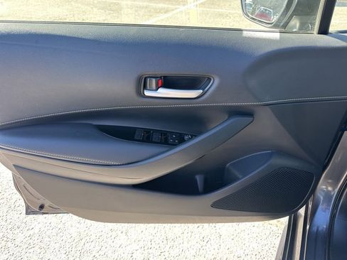 Used 2025 Toyota Corolla SE image 22