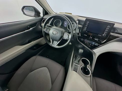 Used 2023 Toyota Camry LE FWD image 9