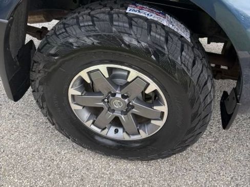 Used 2021 Nissan Frontier PRO-4X w/ Pro-4x Utility Package AWD/4WD image 12