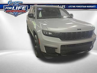 Used 2023 Jeep Grand Cherokee L Laredo AWD/4WD video 1
