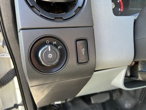 Used 2016 Ford F550 4x4 Regular Cab Super Duty image 19