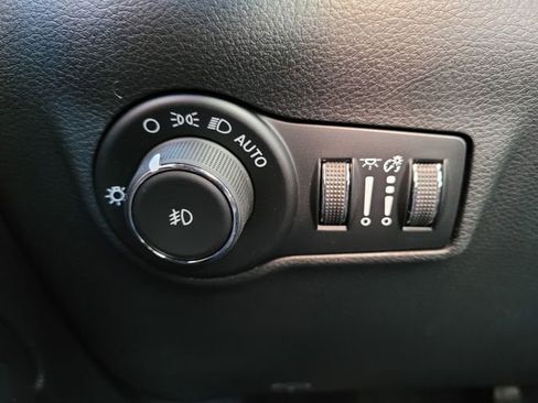 New 2026 Jeep Compass Latitude image 20