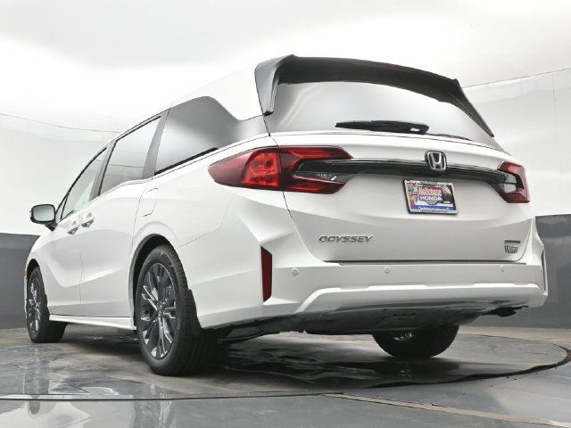 New 2027 Honda Odyssey Touring image 21