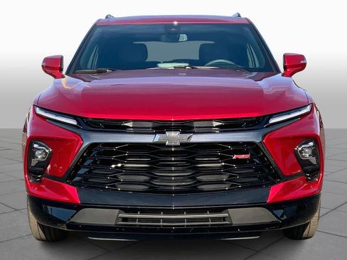 Used 2025 Chevrolet Blazer RS image 3