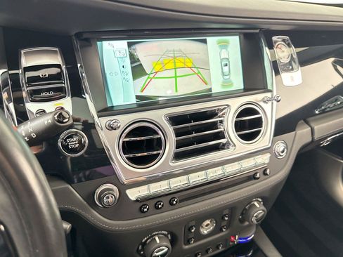 Used 2014 Rolls-Royce Wraith RWD image 20