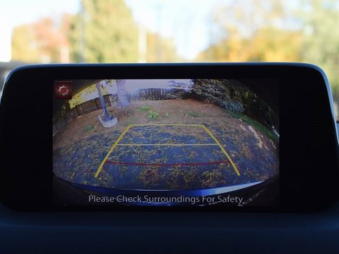 Used 2018 MAZDA CX-5 Touring image 40