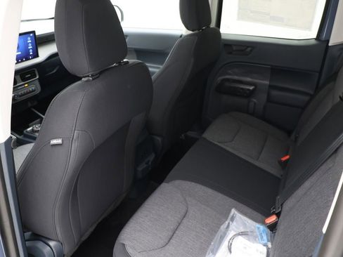 New 2025 Ford Maverick XLT w/ Black Appearance Package image 20