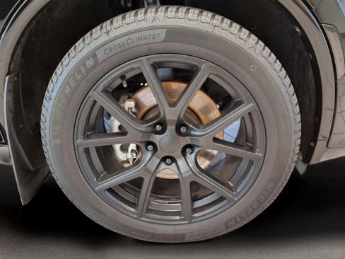 Used 2024 Dodge Durango R/T AWD/4WD image 8