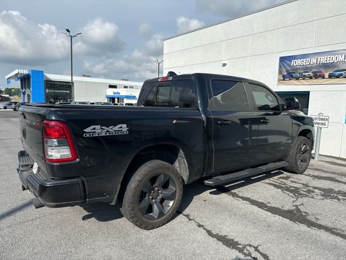 Used 2019 RAM 1500 Big Horn AWD/4WD image 3