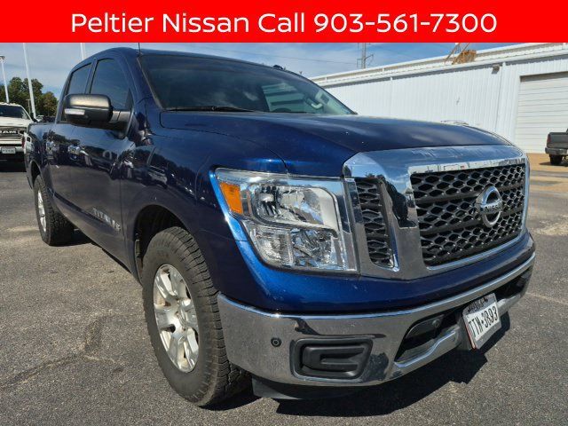 Certified 2018 Nissan Titan SV w/ SV Convenience Package RWD image 7