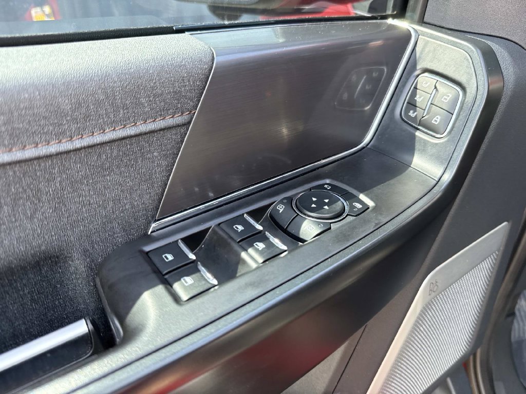 Used 2023 Ford F150 Raptor AWD/4WD image 23