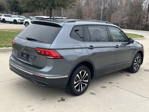 Used 2023 Volkswagen Tiguan S image 10