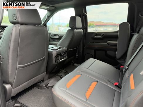Used 2024 GMC Sierra 1500 AT4 w/ Technology Package AWD/4WD image 33