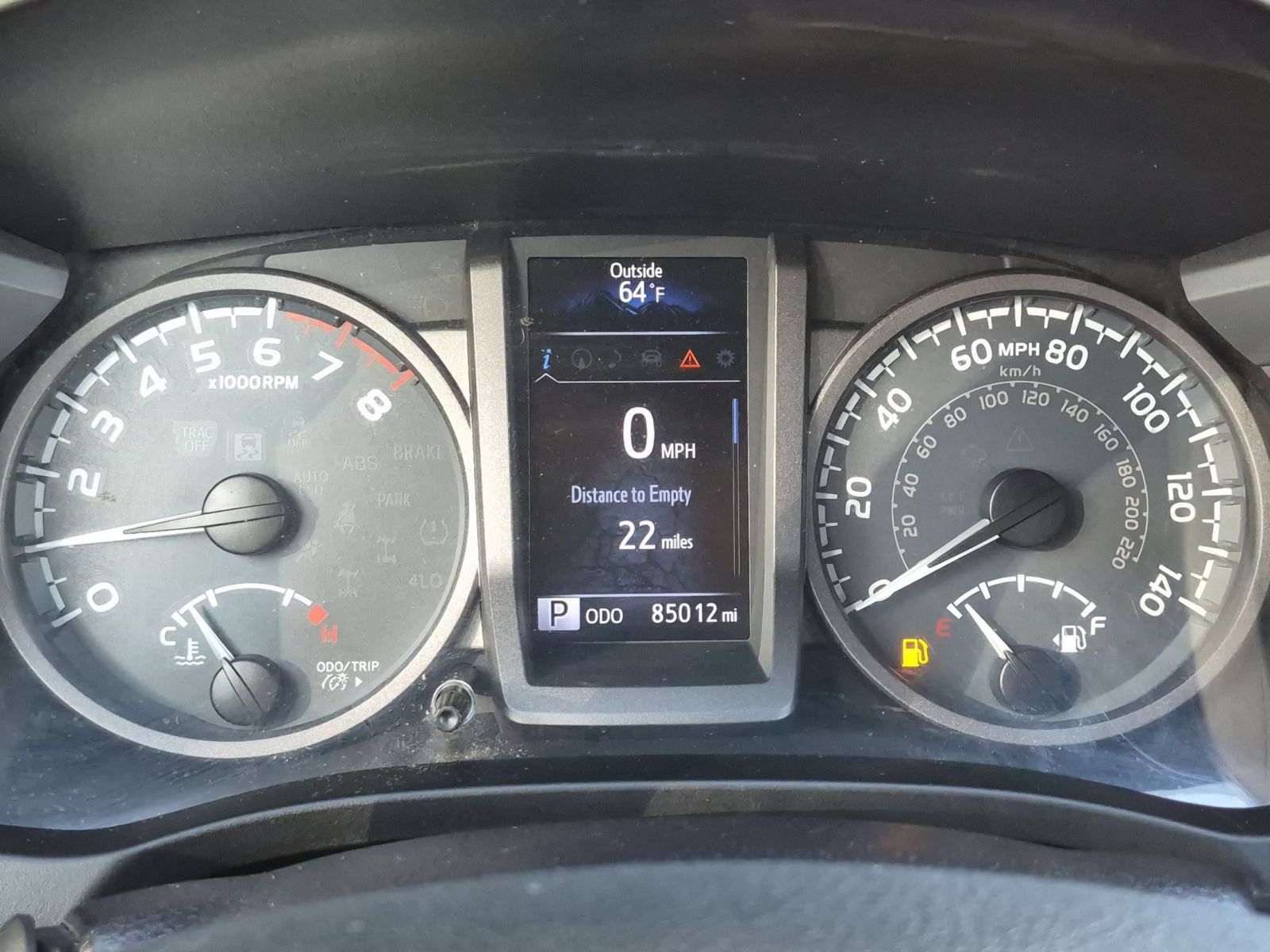 Used 2016 Toyota Tacoma TRD Off-Road AWD/4WD image 23