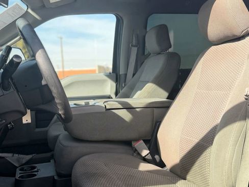 Used 2018 Ford F250 XLT w/ XLT Value Package image 9