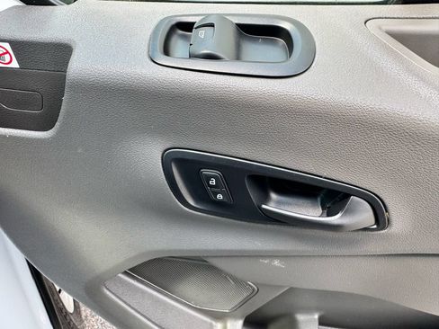Used 2020 Ford Transit 350 w/ Interior Upgrade Package RWD image 26