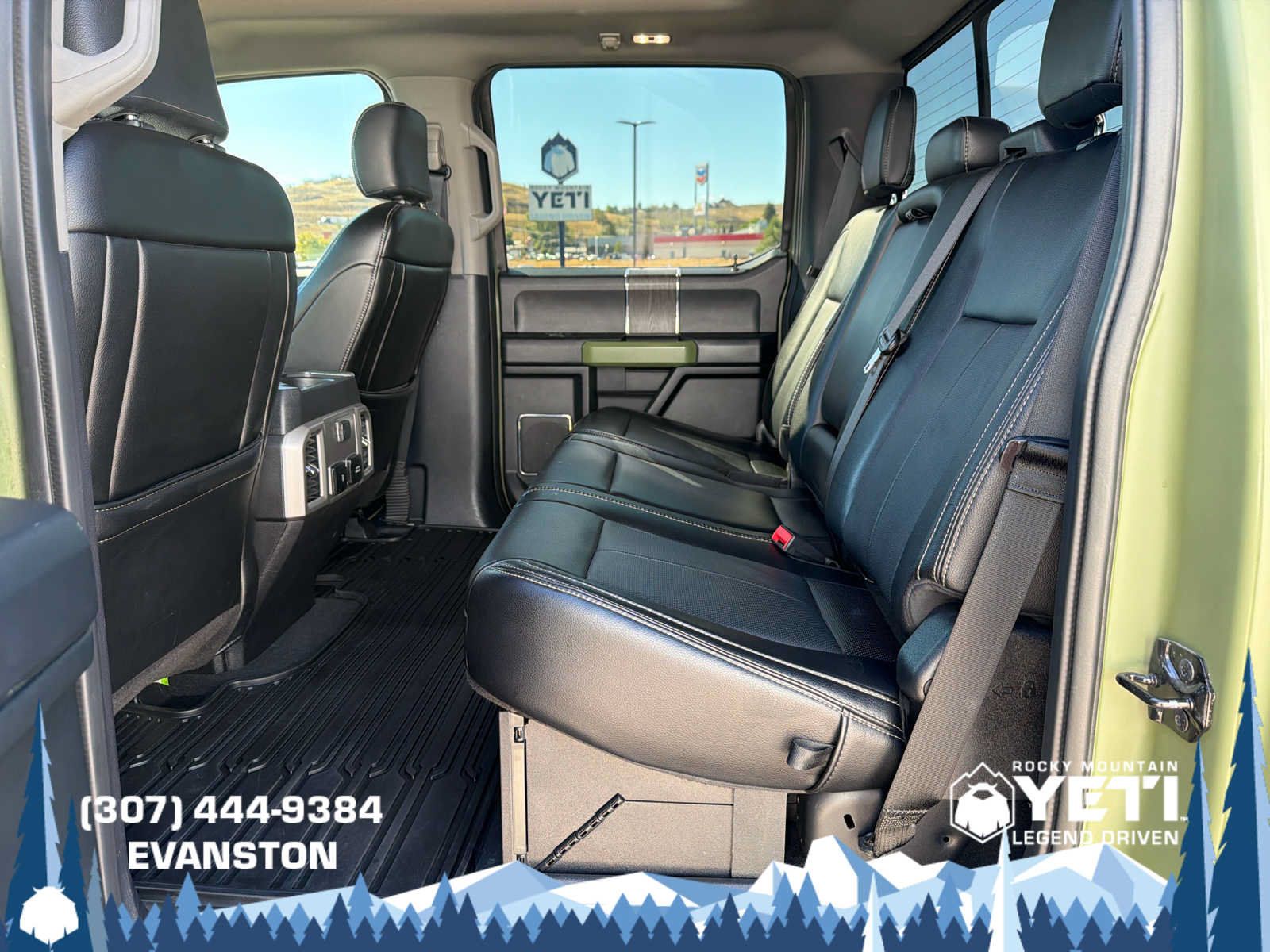 Used 2021 Ford F250 Lariat w/ Lariat Ultimate Package AWD/4WD image 24