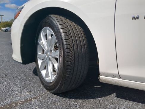 Used 2024 Chevrolet Malibu LT FWD image 36