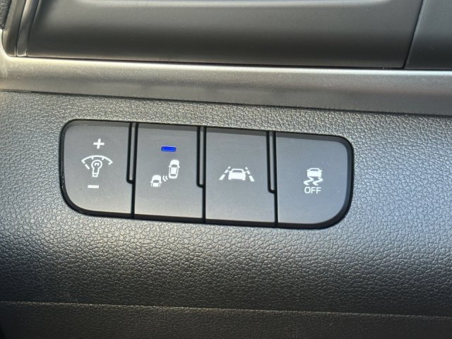 Used 2020 Hyundai Elantra SEL w/ Cargo Package (C1) FWD image 22