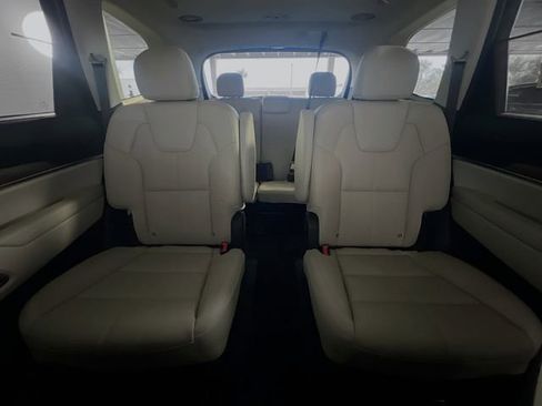 Used 2021 Kia Telluride SX image 25