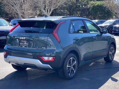 New 2026 Kia Niro EX image 2