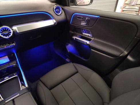 New 2026 Mercedes-Benz GLB 250 image 28