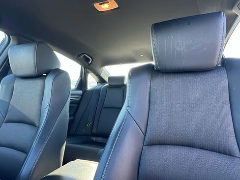 Used 2018 Honda Accord Sport image 11