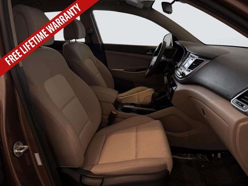 Used 2017 Hyundai Tucson SE FWD image 29