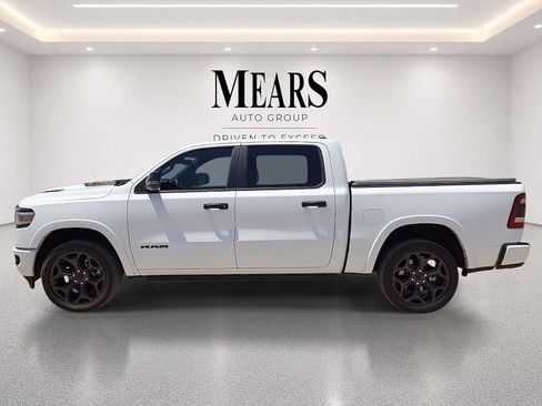 Used 2023 RAM 1500 Limited AWD/4WD image 2