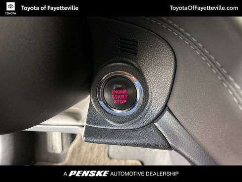 Used 2023 Subaru Outback Limited image 34