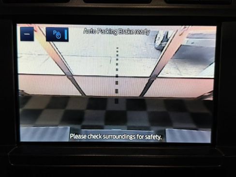 Used 2023 Ford F250 XLT w/ FX4 Off-Road Package image 22