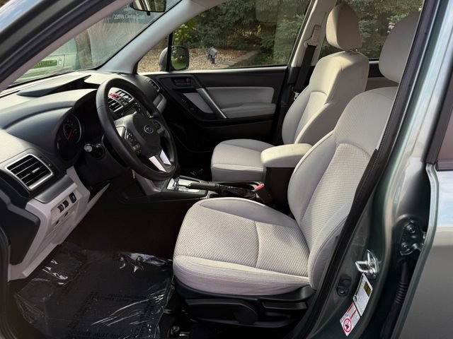 Used 2018 Subaru Forester 2.5i w/ Alloy Wheel Package AWD/4WD image 6