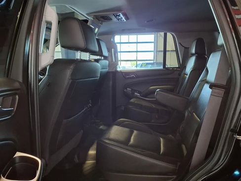 Used 2017 Chevrolet Tahoe LT w/ LT Signature Package AWD/4WD image 16
