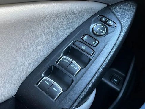 Used 2019 Honda Accord LX image 42