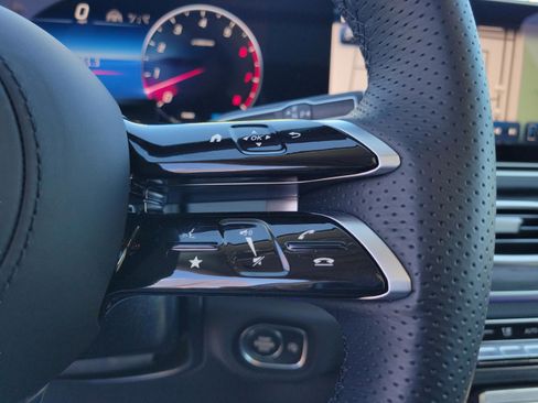 Certified 2026 Mercedes-Benz GLS 450 GLS 450 image 23