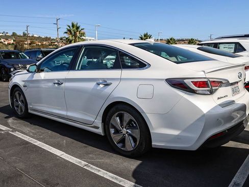 Used 2017 Hyundai Sonata Limited FWD image 6