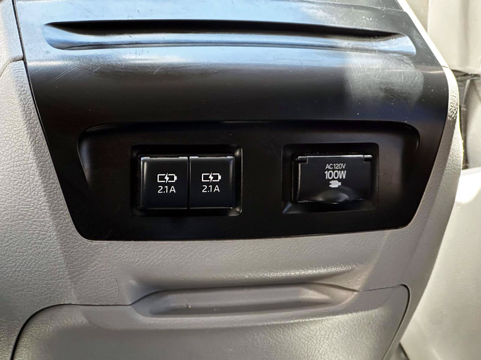 Certified 2020 Toyota Sienna LE FWD image 22